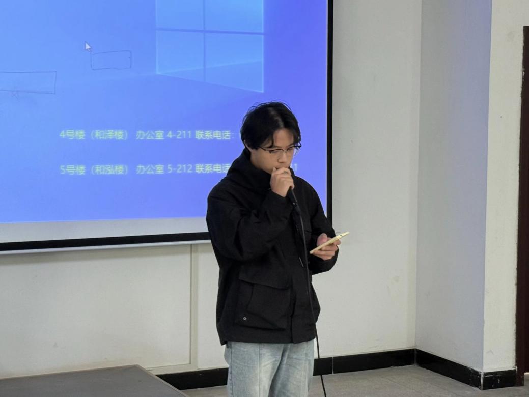 3405444a3dbaf4b4a875f99ae97dc061